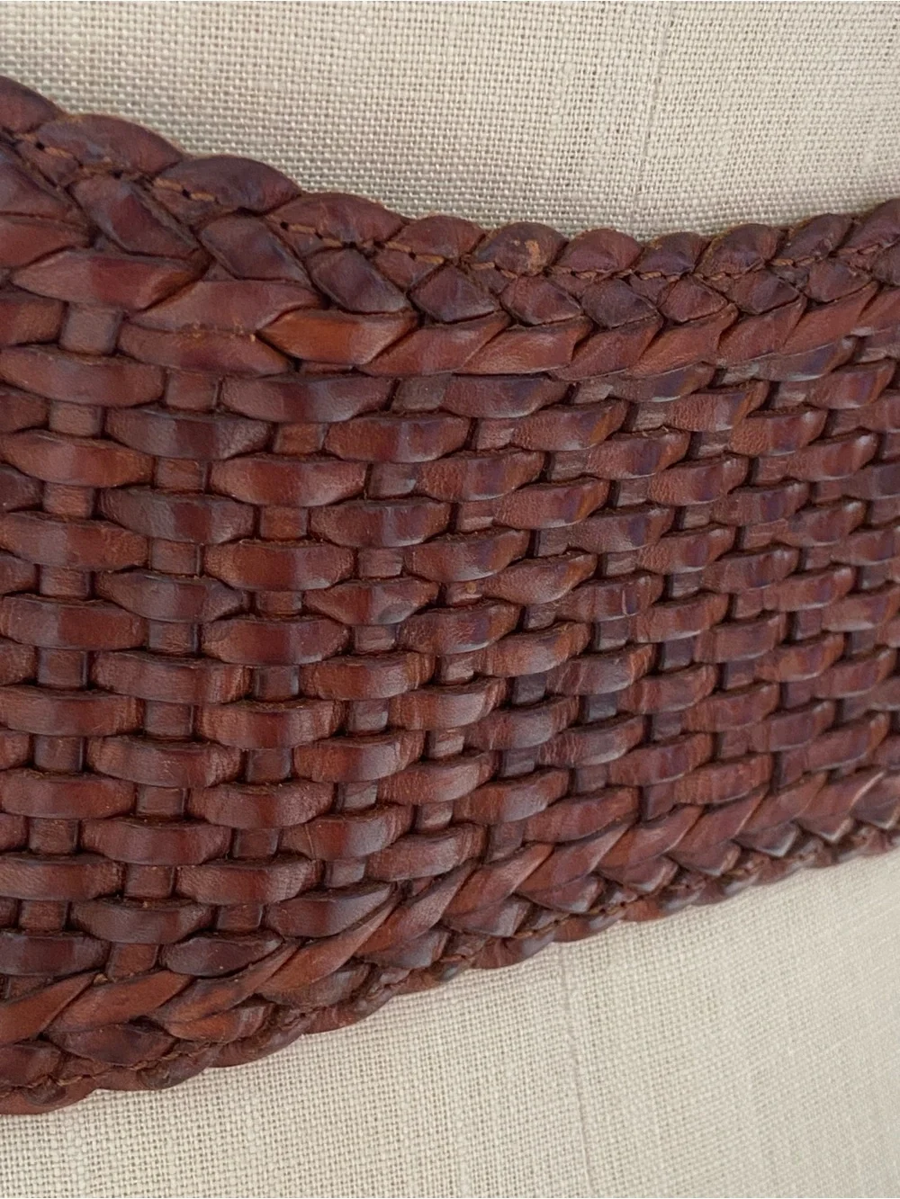 Vintage Woven Leather Circle-Buckle Belt in Dark Brown